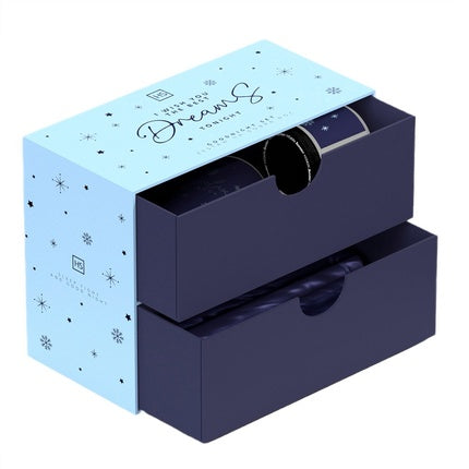 Hiskinset Good Night Set With Natural Soy Candle 100ml, Relaxing Mist For Body And Face 100ml, Curling Roller, Two Hair Ties, And Eye Mask