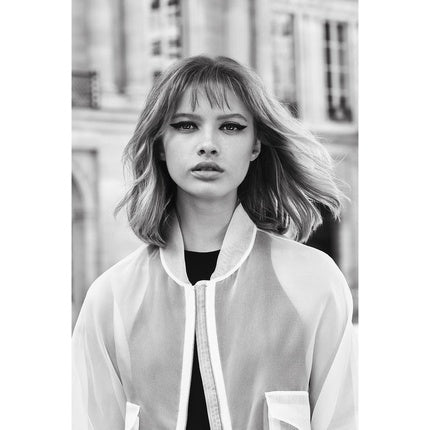 L'Oreal Paris Waterproof Eyeliner with Stencil 24h Hold Super Liner Flash