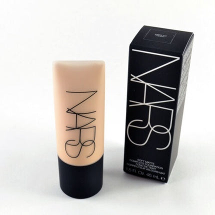 Nars Soft Matte Complete Foundation Vienna Light 4.5 45mL/1.5oz