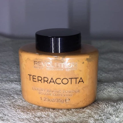Makeup Revolution Terracotta Baking Powder Loose Setting Powder
