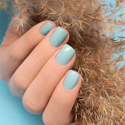 Couleur Caramel Bio-Sourced Nail Polish N°898 Aqua