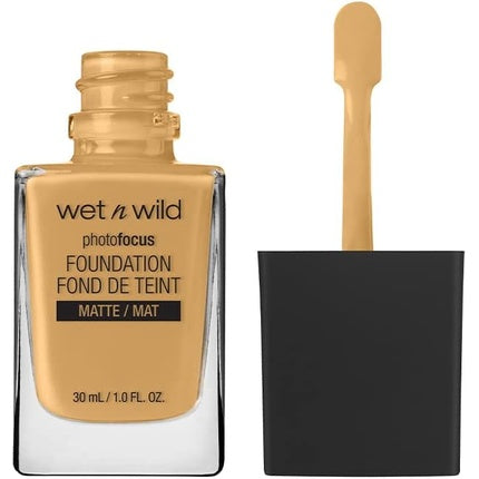 Wet N Wild Photofocus Foundation Smoothening Face Foundation Classic Beige 30ml