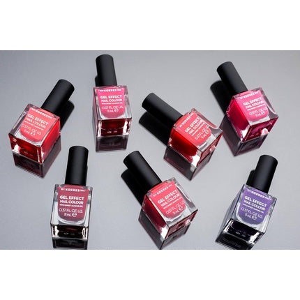 KORRES Sweet Almond Nail Colour 32 Cocos Sand Vegan Nail Polish with Gel Effect 11ml