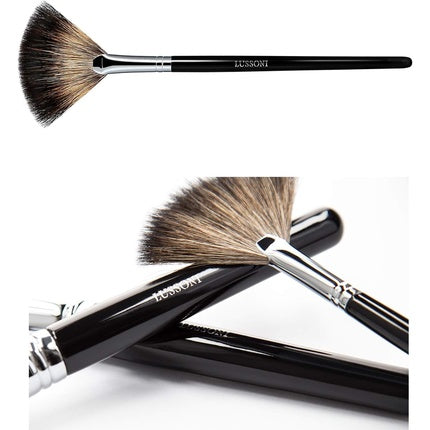 T4B Lussoni Pro 600 Professional Makeup Brush Natural Bristle Fan Brush for Blush and Highlighter - Black