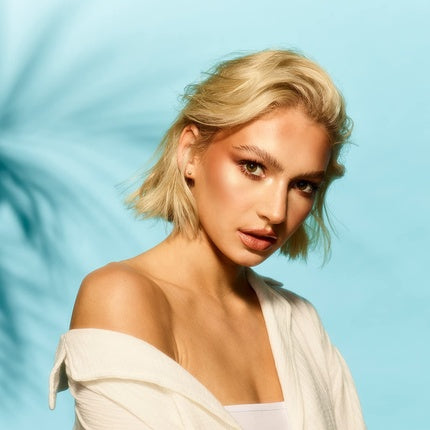 Barry M Cosmetics Heatwave Bronzer Enriched with Shea Butter Shade Light Tropical