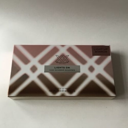 XX Revolution Lights On High Shimmer Shadows Palette