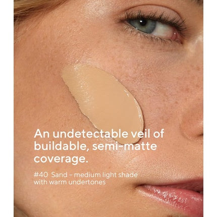 MÁDARA Organic Skincare SKINONYM Semi-Matte Peptide Foundation 40 Sand 30ml