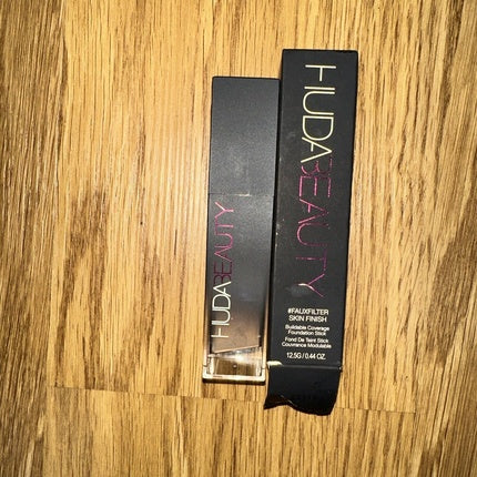 HUDA BEAUTY Fauxfilter Skin Finish Foundation Stick 220N Custard Authentic