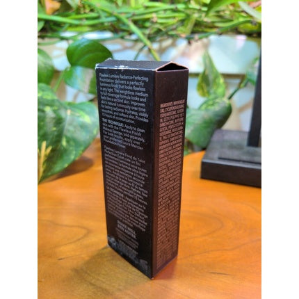 Laura Mercier Lumière Foundation 4W2 Chai