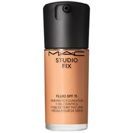 M.A.C Studio Fix Fluid SPF 15 Foundation NC 18
