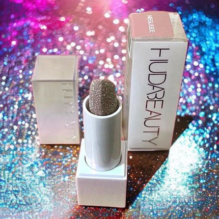 Huda Beauty Diamond Balm Sparkling Lip Balm in Negligee Transparent Nude