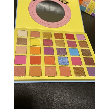 Revolution Beauty Looney Tunes Large Shadow Palette with Brush Set