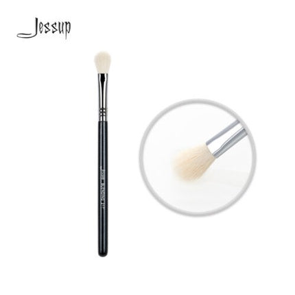 Jessup Eyeshadow Brush 217 - Perfect For Applying Eyeshadow