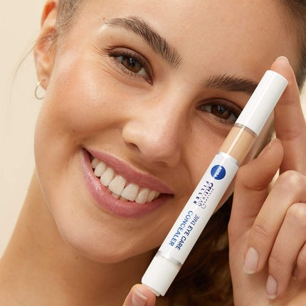 Nivea Hyaluron Cellular Filler 3IN1 Eye Care Concealer Medium 4ml