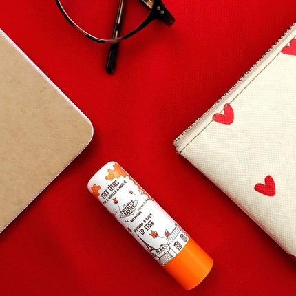 Institut Karité Paris Vanilla Scent Shea Butter and Beeswax Lip Balm 4g