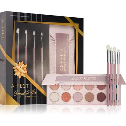 Complete Me Makeup Gift Set