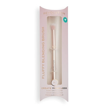 Makeup Revolution Create Fluffy Blending Brush Vegan and Cruelty-Free R4