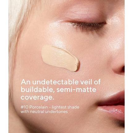 MÁDARA Organic Skincare SKINONYM Semi-Matte Peptide Foundation 10 Porcelain 30ml