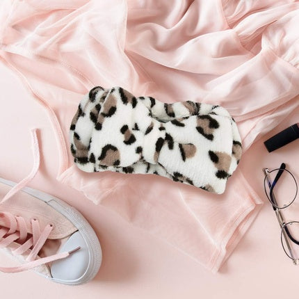 The Vintage Cosmetic Company Peggy Makeup Headband Leopard Print