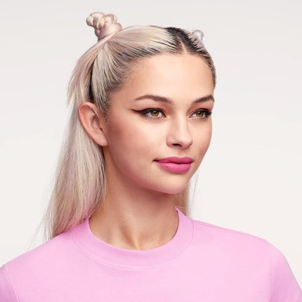 Essence 8h Matte Liquid Lipstick Highly Pigmented with Smudge-proof Matte Finish Vegan and Cruelty Free 05 Pink Blush