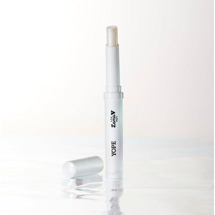 YOPE Nourishing Pearly Glow Lip Balm with Vitamins A+E 2.5g