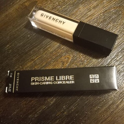 Givenchy Prisme Libre Skin-Caring Concealer N80