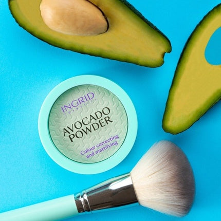 Mattifying Avocado Powder with Light Texture and Natural Coverage