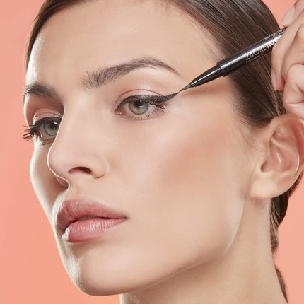 Deborah Milano 24Ore Instant Liner Eyeliner