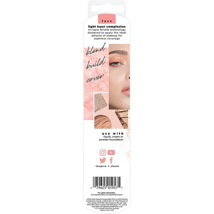 Real Techniques Light Layer Face Brush for Foundation and Powder