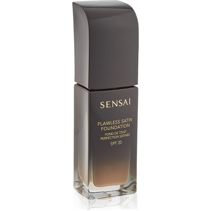 Sensai Flawless Satin Foundation FS204.5 Warm Beige