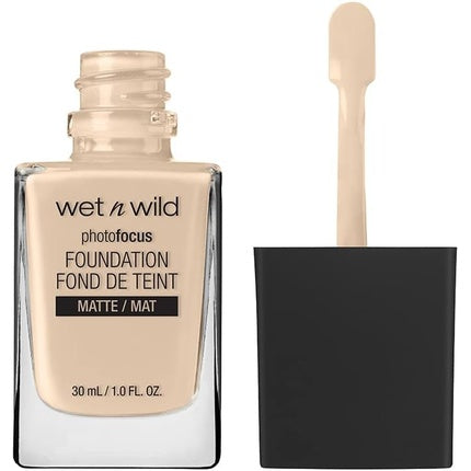 Wet N Wild Photofocus Foundation Smoothening Face Foundation Nude Ivory 30ml
