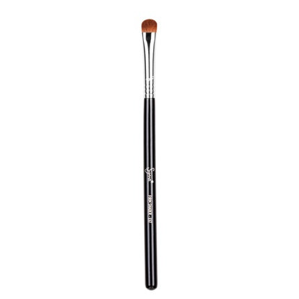 Sigma Beauty E57 Firm Shader Eyeshadow Brush Professional Makeup for Intense Applications or Controlled Finishes Vegan for Fine Details