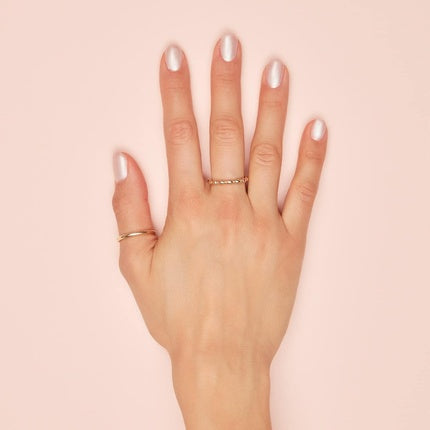 Deborah Milano Professional Semi-Permanent Gel Nail Polish Number 02 Pearl White Plumping Long Lasting for Intense and Shiny Nails 4.5ml